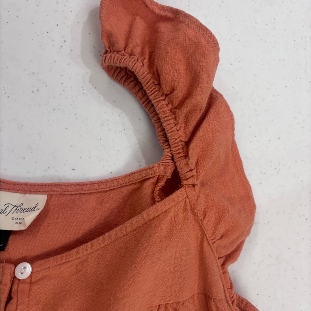 Universal Thread Flutter Sleeve Button-Down Tiered Dress Size M - Picture 5 of 7